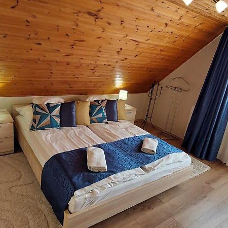 Jazmin Apartman Tihany Buitenkant foto