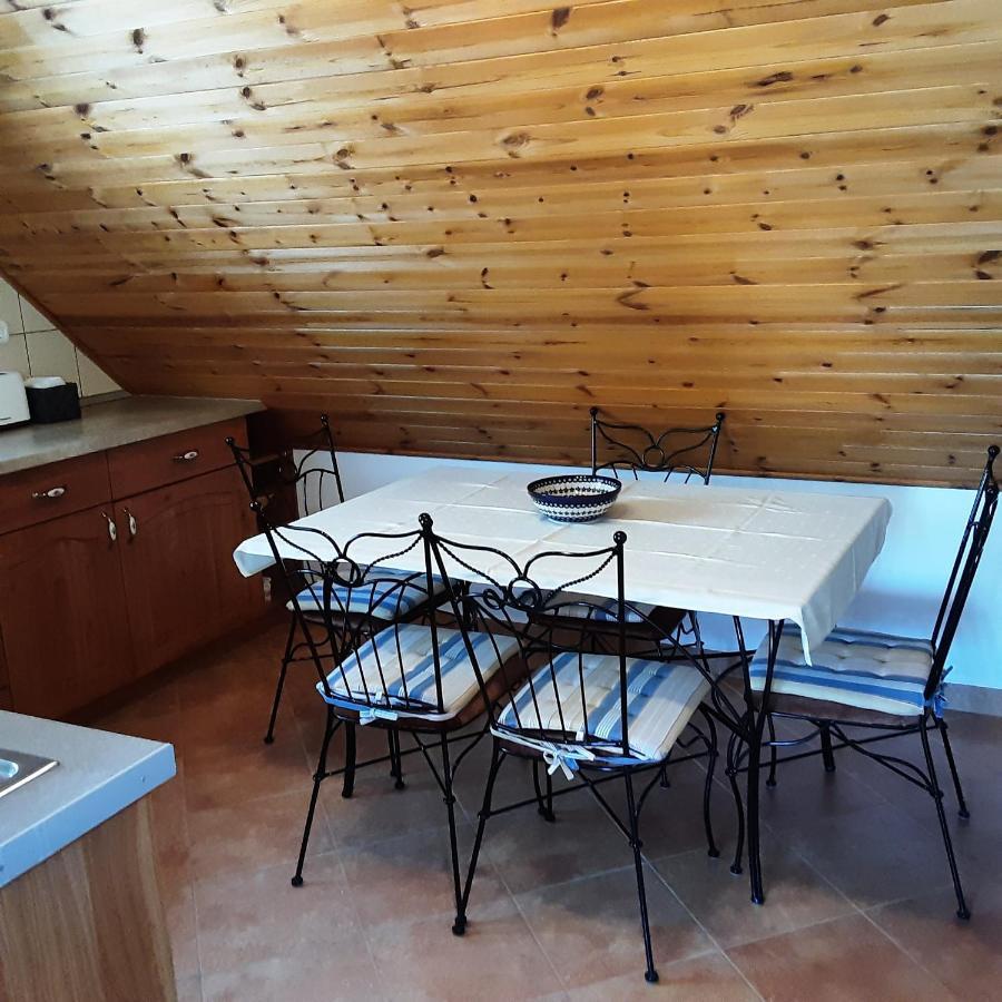 Jazmin Apartman Tihany Buitenkant foto
