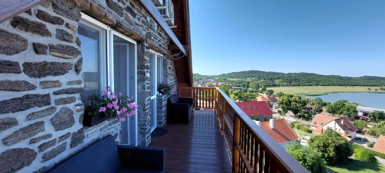 Jazmin Apartman Tihany Buitenkant foto