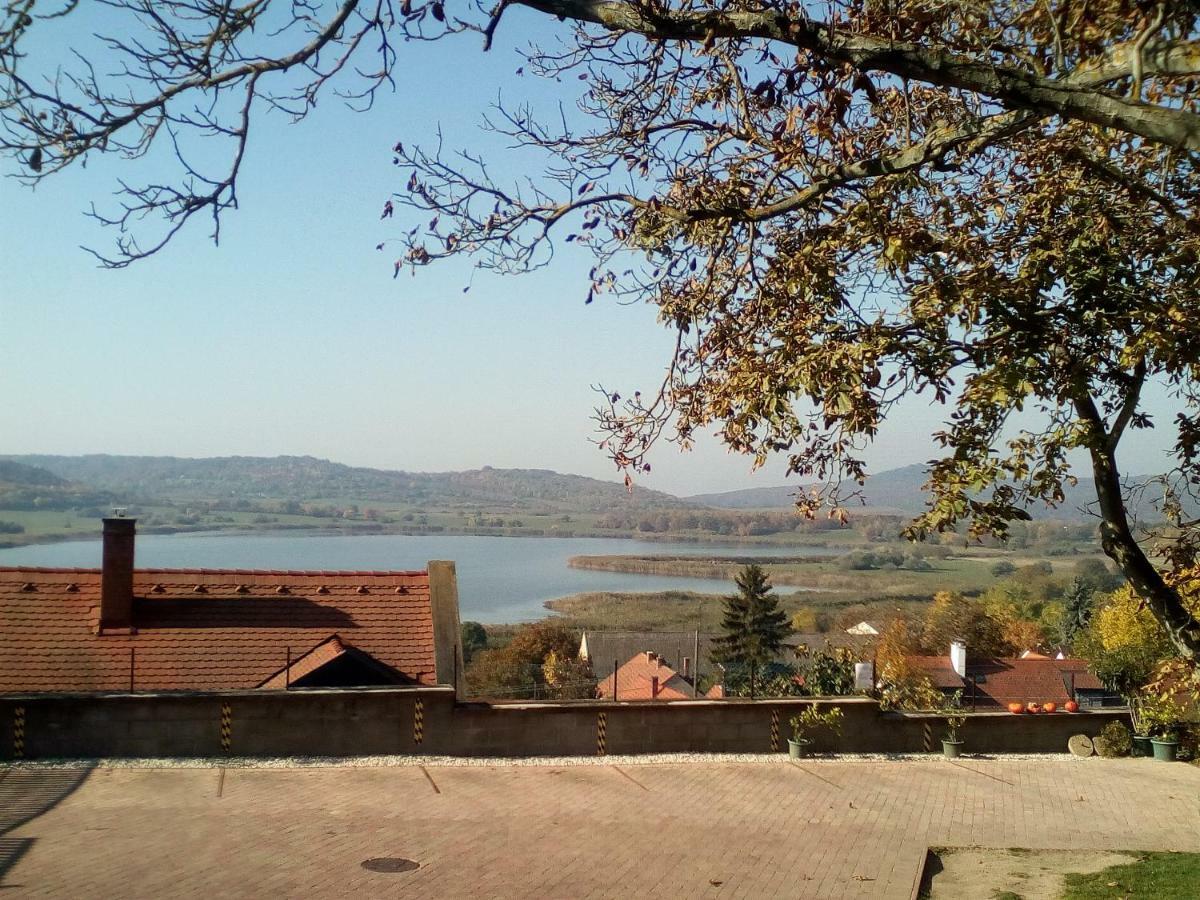 Jazmin Apartman Tihany Buitenkant foto