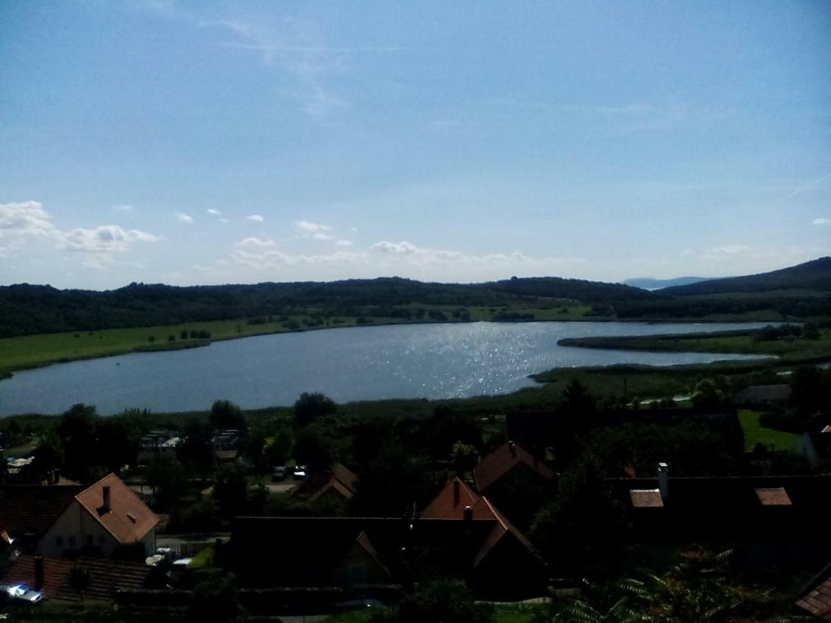 Jazmin Apartman Tihany Buitenkant foto